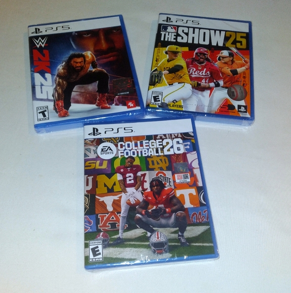 The Show 25/WWE 25/College Football 26 Sport Game Bundle PS5